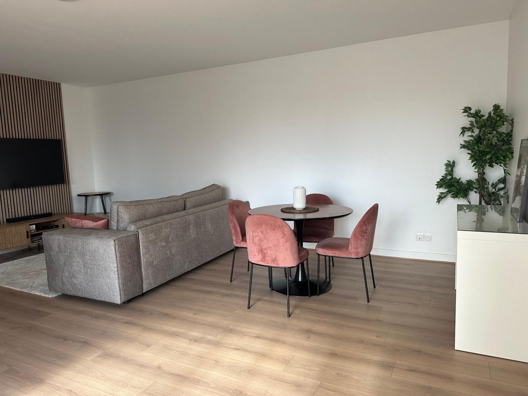 Appartement Proche Paris-Aeroport Cdg-Gare-Disney Villiers-le-Bel Kültér fotó